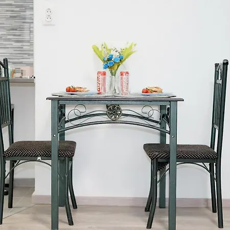 Elza House Apartment