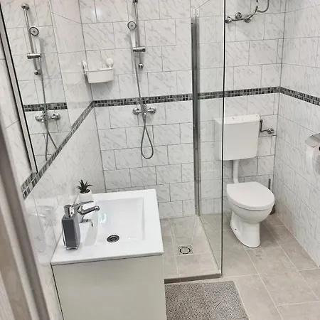 Apartment Elza House *