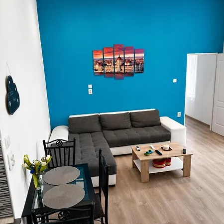 Elza House Appartement *