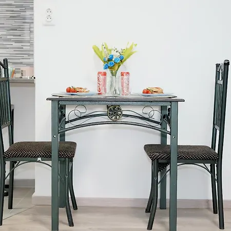Elza House Appartement *